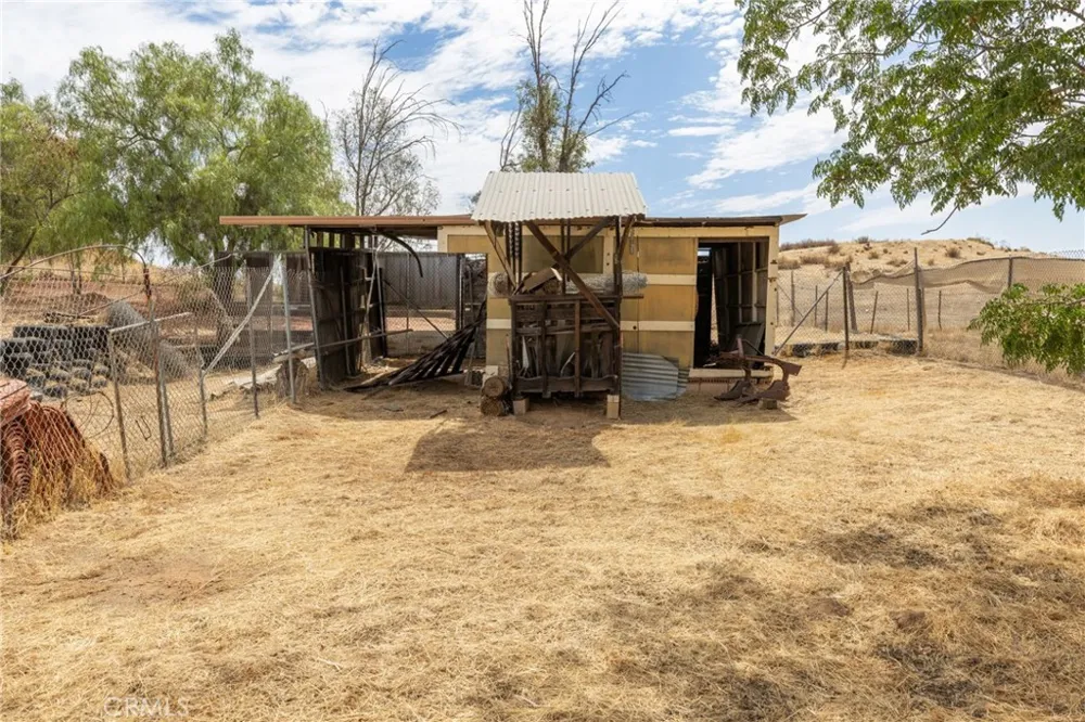 21639 Ellis Avenue Perris, CA 92572