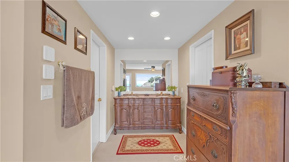 3380 Lamer Street Burbank, CA 91504