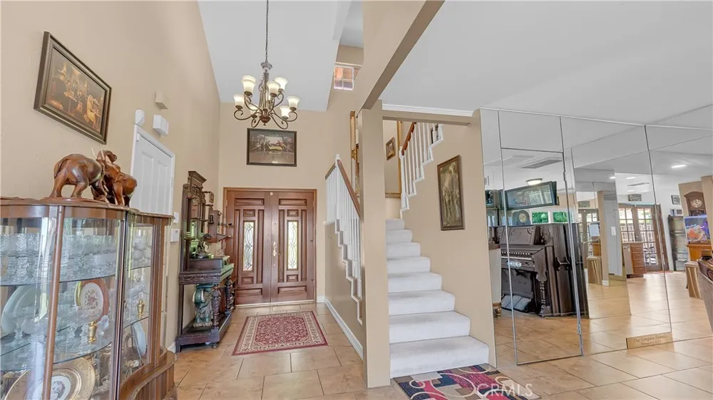 3380 Lamer Street Burbank, CA 91504