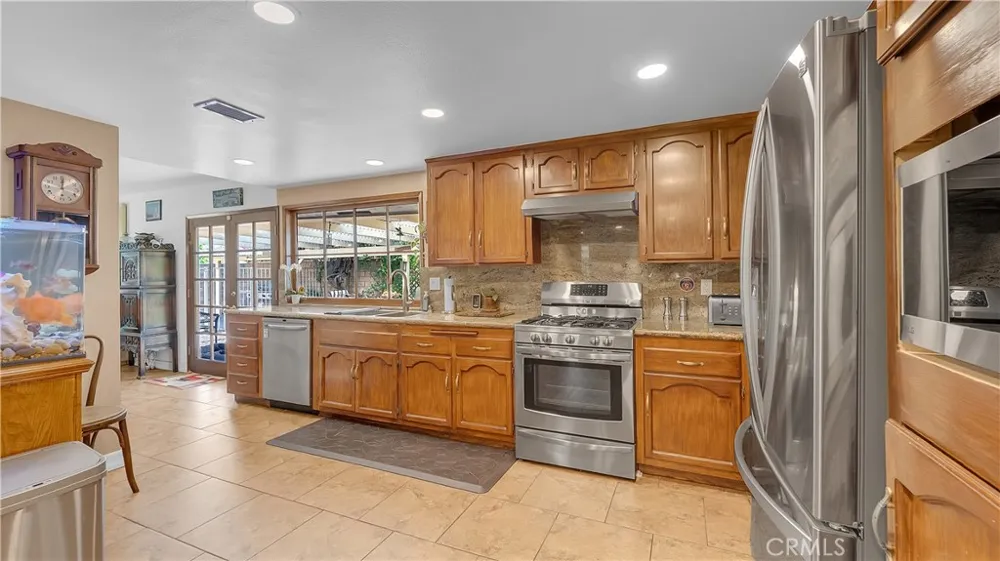 3380 Lamer Street Burbank, CA 91504