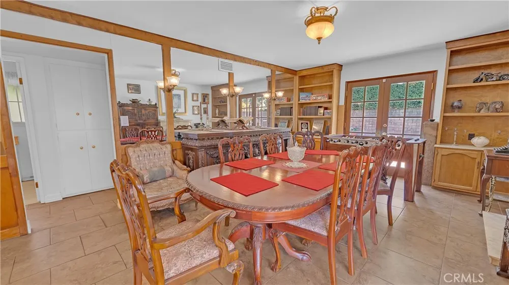 3380 Lamer Street Burbank, CA 91504