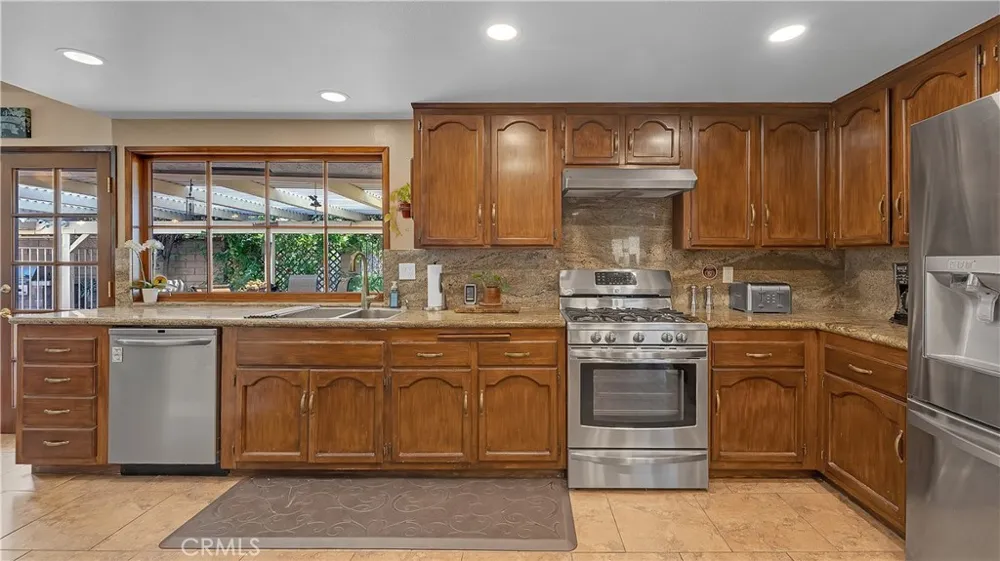 3380 Lamer Street Burbank, CA 91504