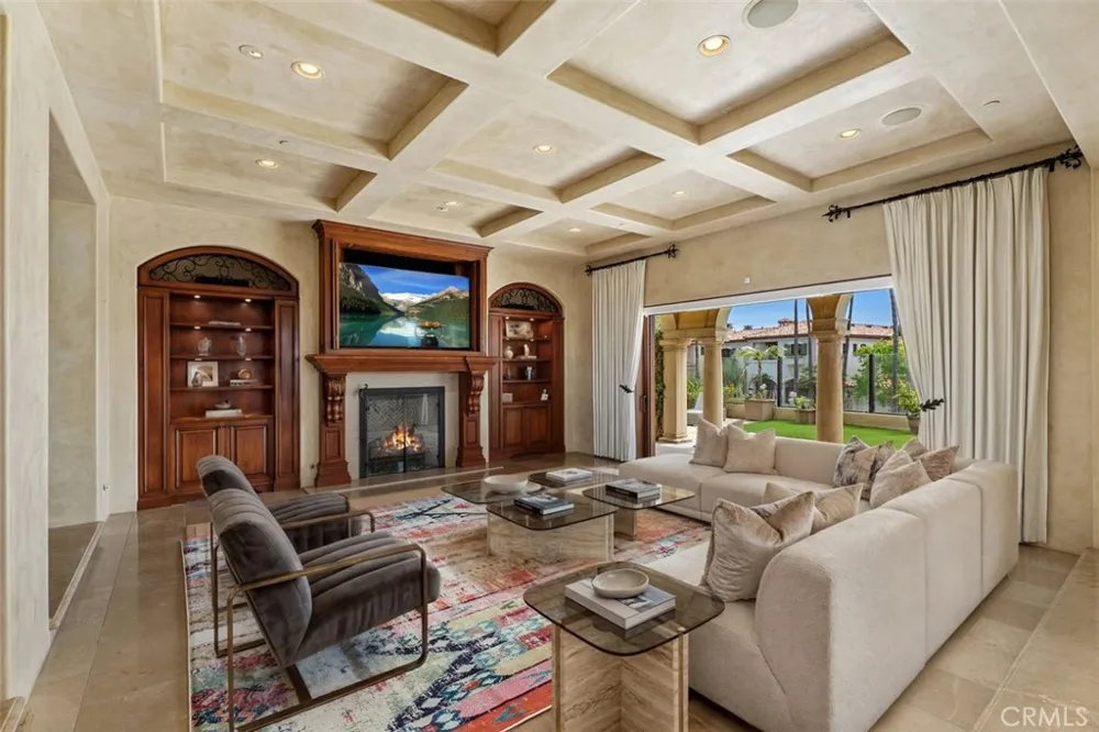 101 Ritz Cove Dana Point, CA 92629
