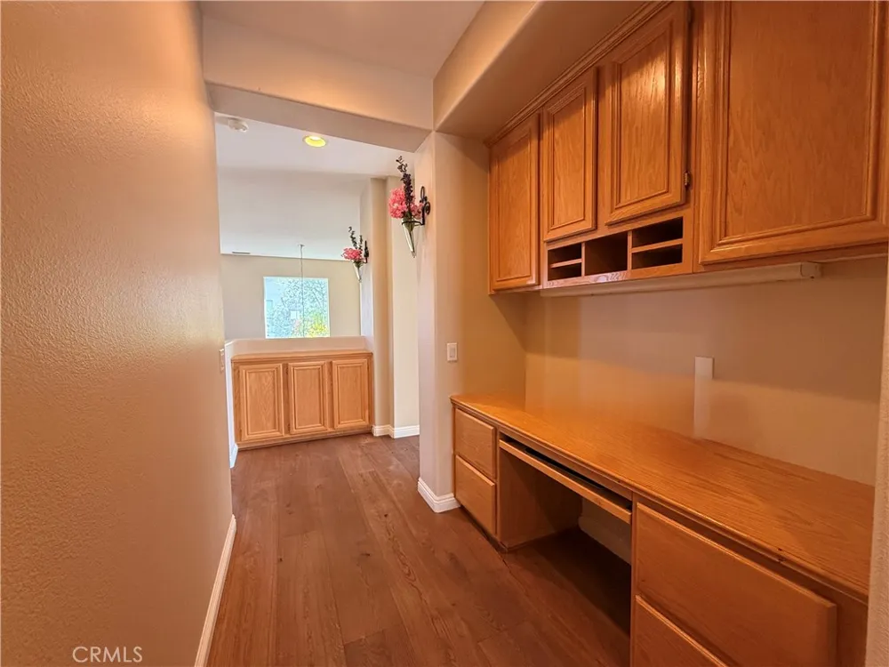 24210 English Rose Pl Valencia, CA 91354