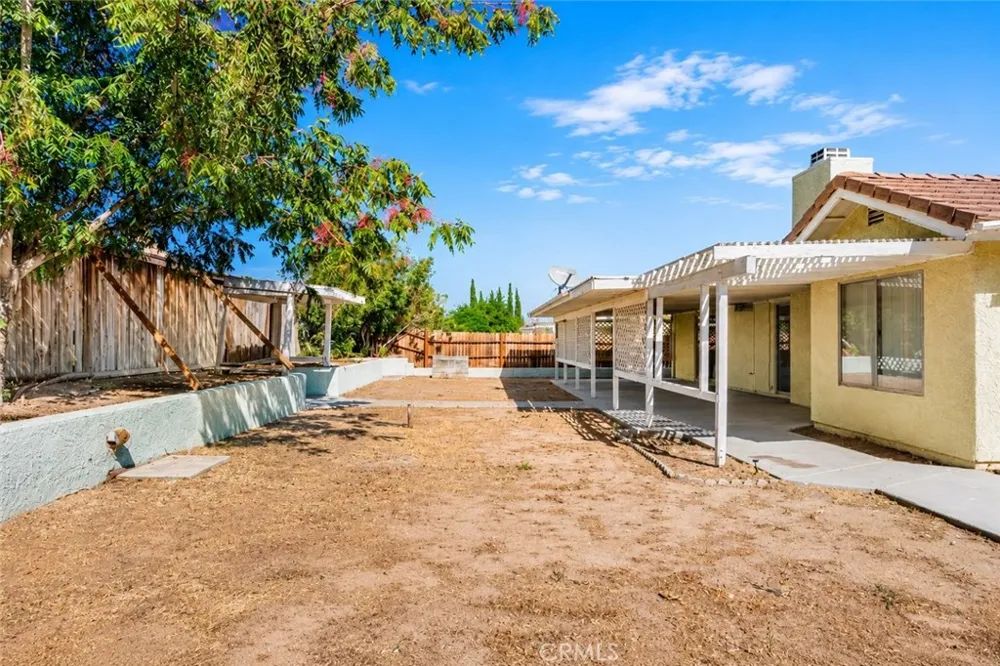 12404 Mammoth Drive Victorville, CA 92392