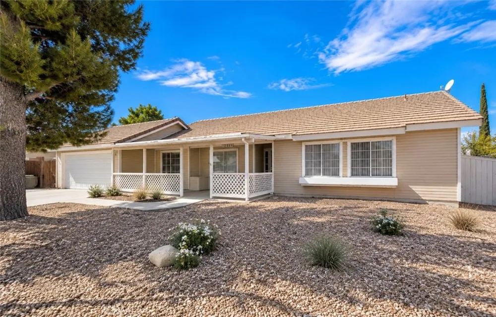 12404 Mammoth Drive Victorville, CA 92392