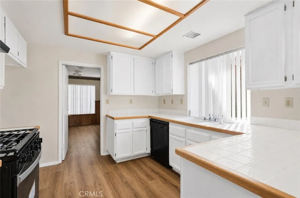 12404 Mammoth Drive Victorville, CA 92392