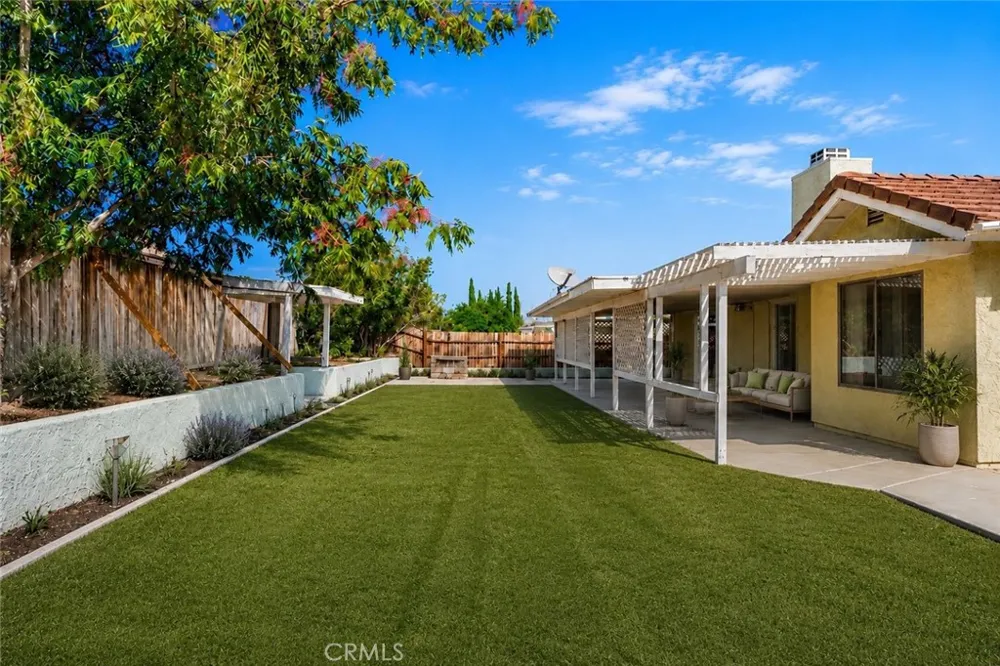 12404 Mammoth Drive Victorville, CA 92392