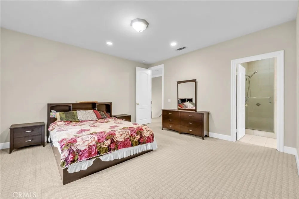5345 Santa Anita Temple City, CA 91780