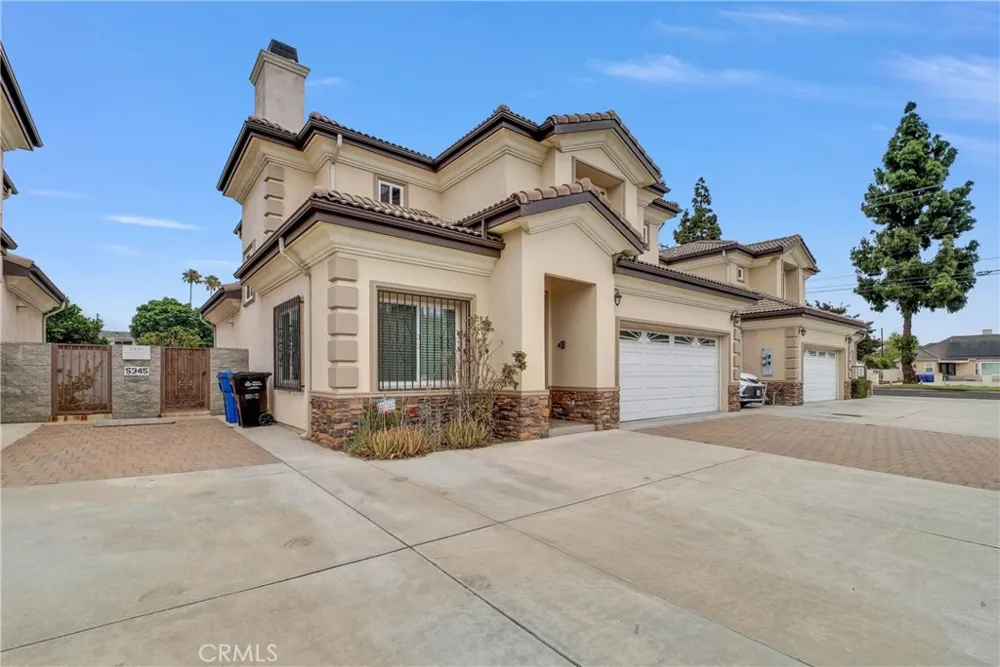 5345 Santa Anita Temple City, CA 91780