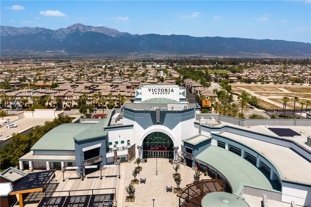 12466 CANAL DRIVE #6 Rancho Cucamonga, CA 91739