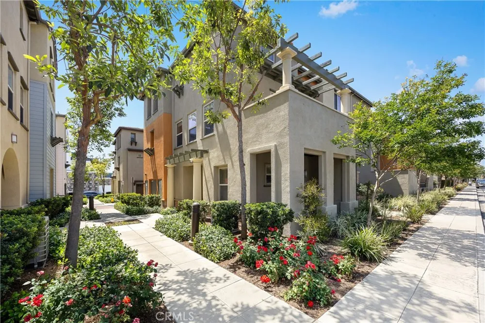 12466 CANAL DRIVE #6 Rancho Cucamonga, CA 91739