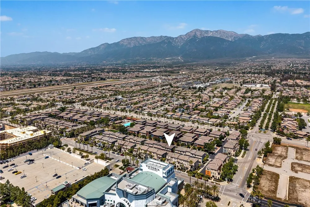 12466 CANAL DRIVE #6 Rancho Cucamonga, CA 91739