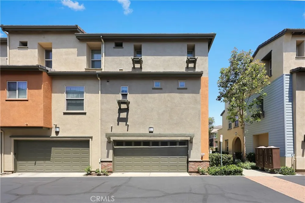 12466 CANAL DRIVE #6 Rancho Cucamonga, CA 91739