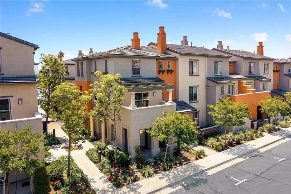 12466 CANAL DRIVE #6 Rancho Cucamonga, CA 91739