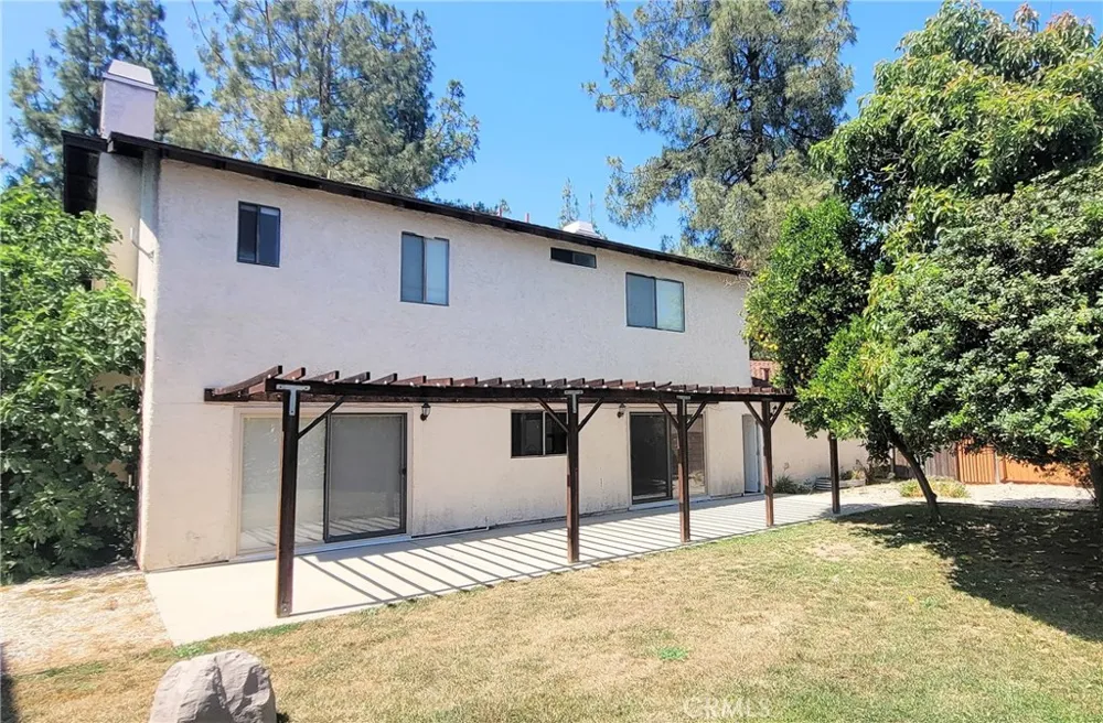 23310 Weller Place Woodland Hills, CA 91367