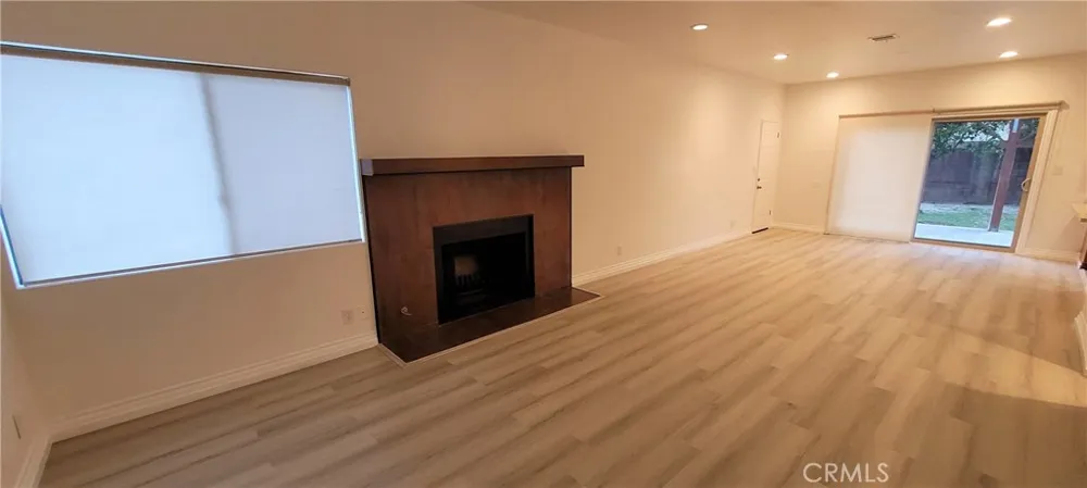 23310 Weller Place Woodland Hills, CA 91367