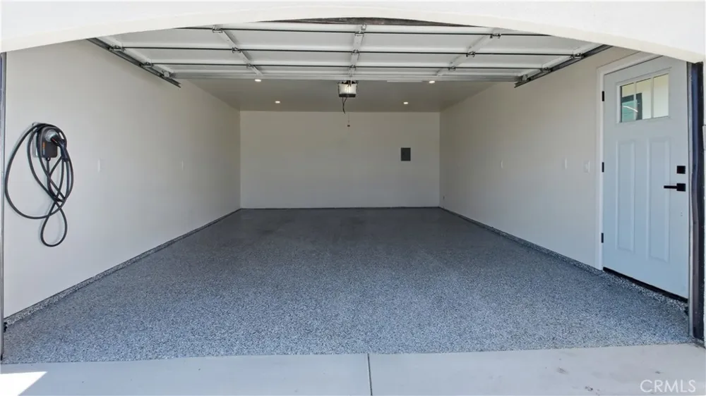 11100 Greenlawn Culver City, CA 90230