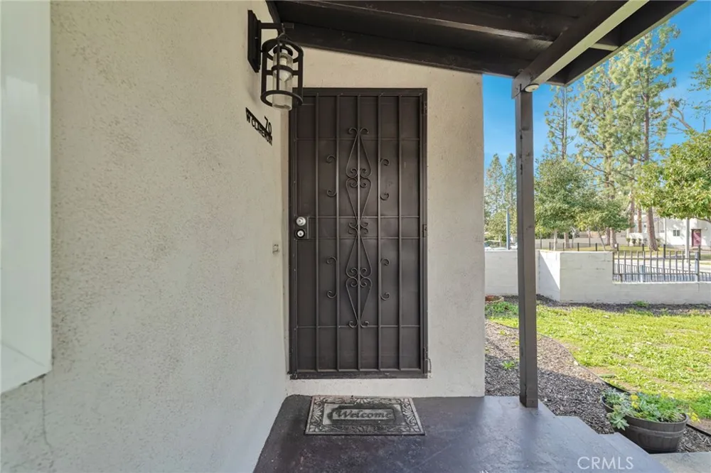 70 W Claremont St Pasadena, CA 91103