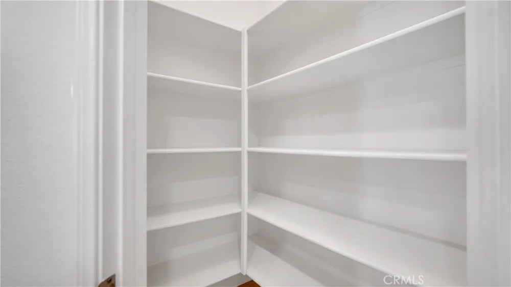 128 Talmadge Irvine, CA 92602