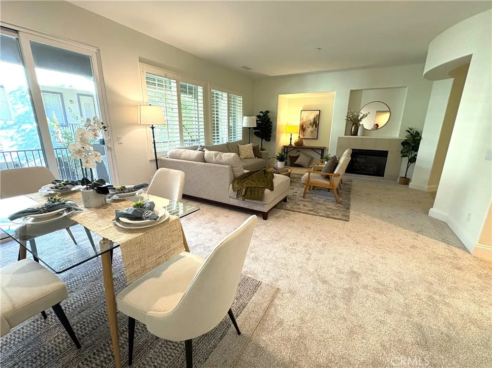 128 Talmadge Irvine, CA 92602