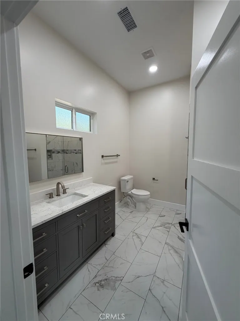 1295 W 25th #2 Upland, CA 91784