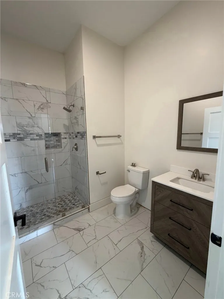 1295 W 25th #2 Upland, CA 91784