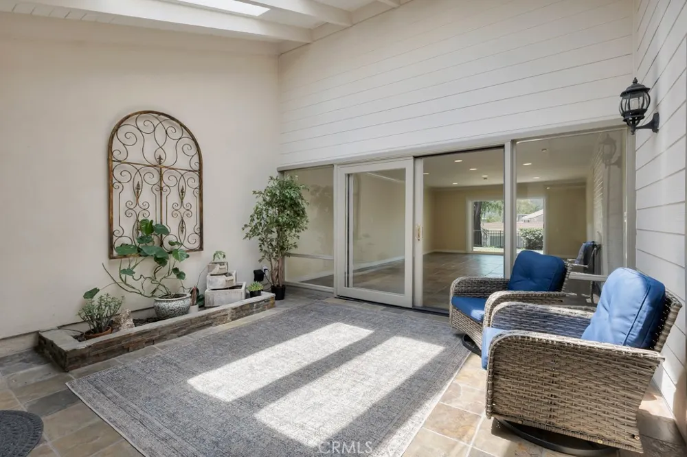 32124 Beachlake Lane Westlake Village, CA 91361