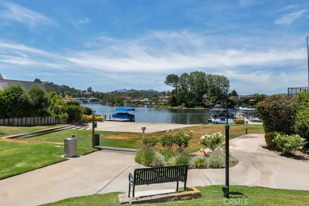 32124 Beachlake Lane Westlake Village, CA 91361