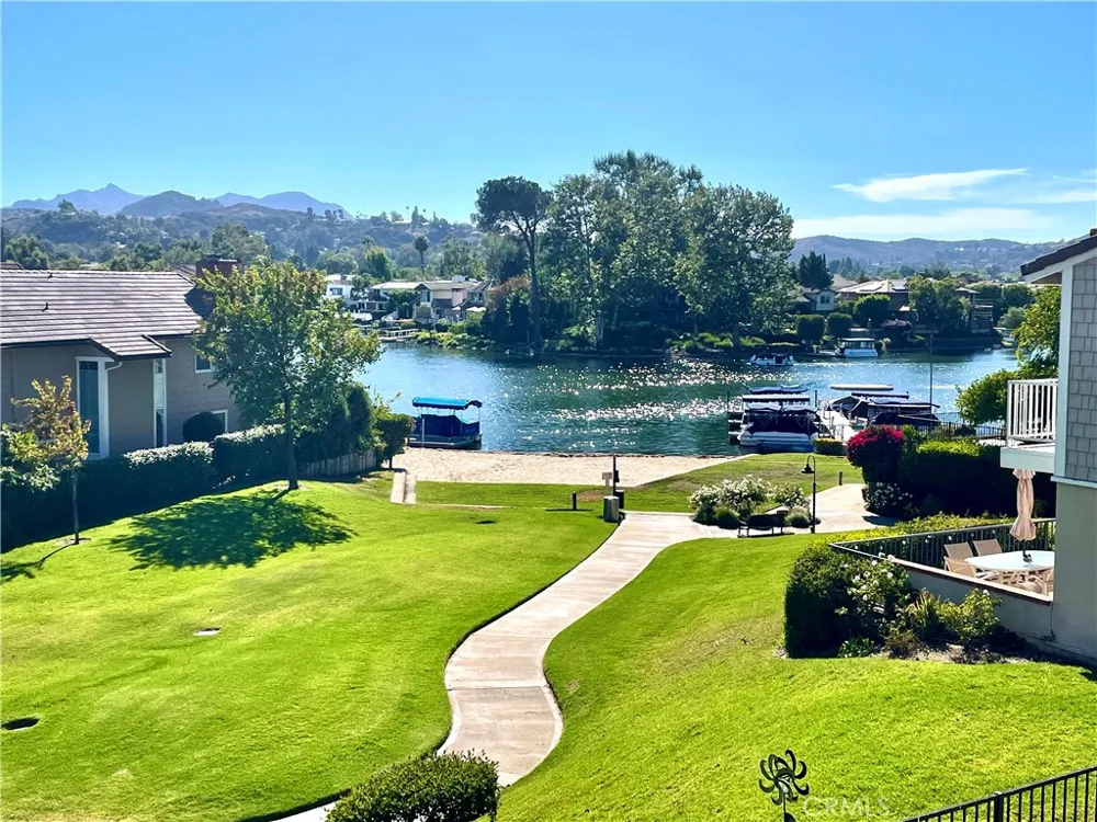 32124 Beachlake Lane Westlake Village, CA 91361