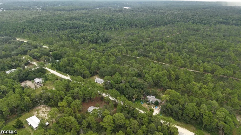 Fox Den Satsuma, FL 32189