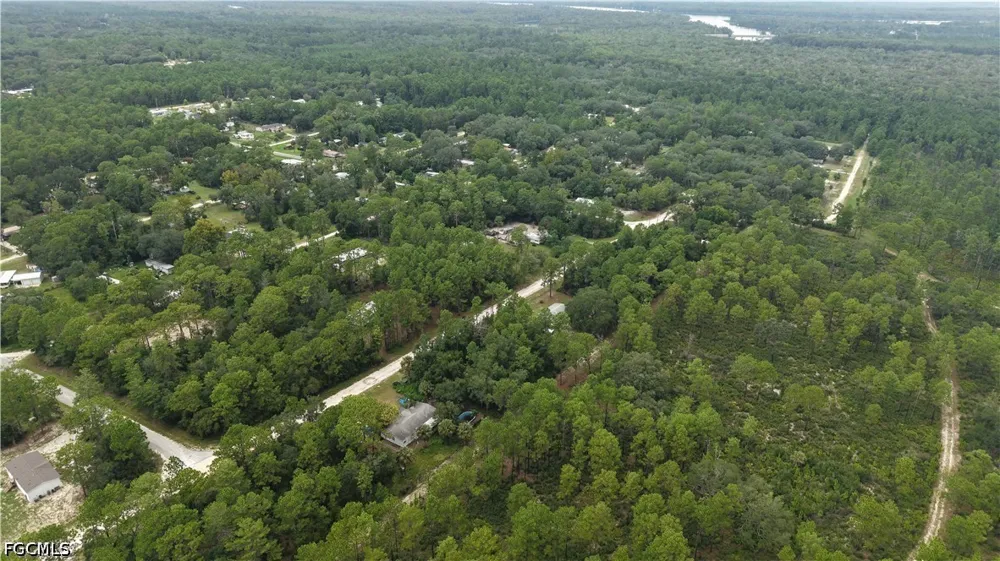 Fox Den Satsuma, FL 32189