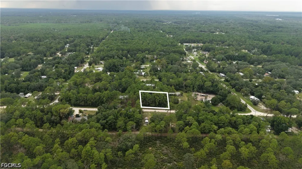 Fox Den Satsuma, FL 32189