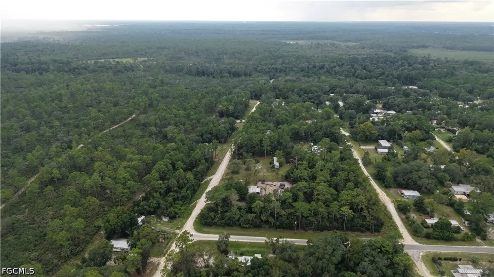 Fox Den Satsuma, FL 32189