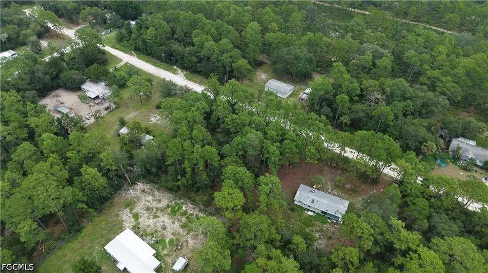 Fox Den Satsuma, FL 32189