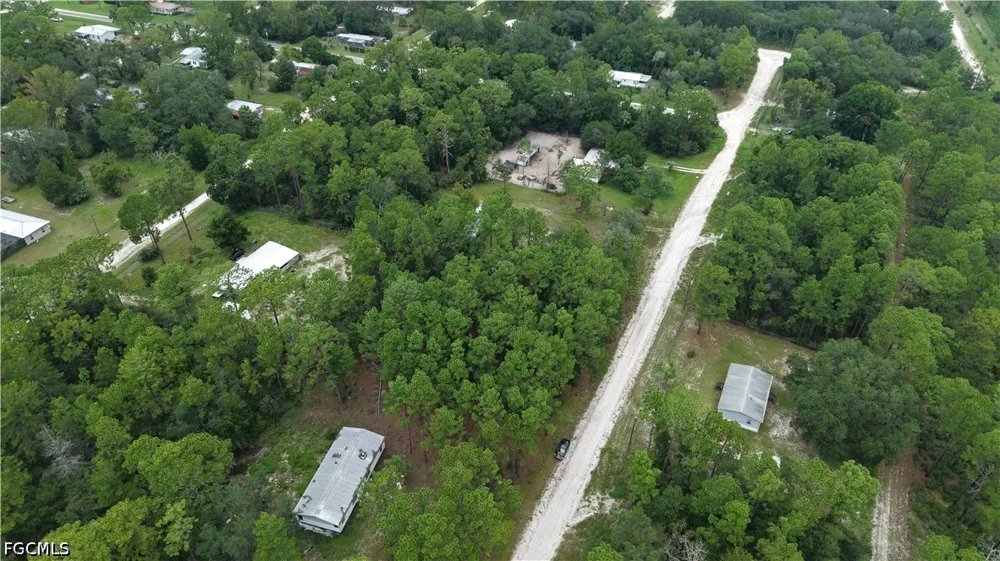 Fox Den Satsuma, FL 32189