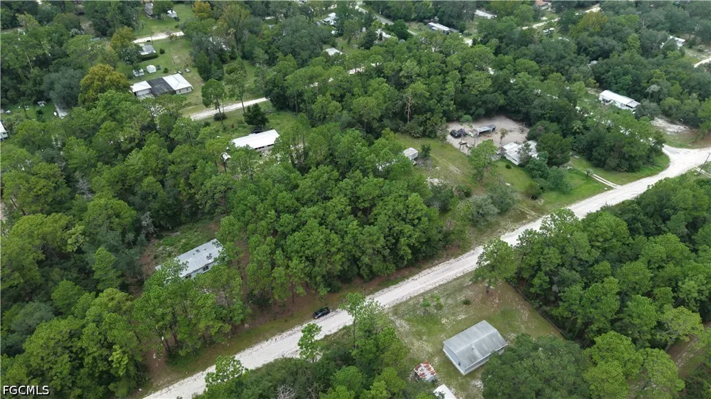Fox Den Satsuma, FL 32189