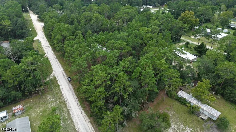 Fox Den Satsuma, FL 32189