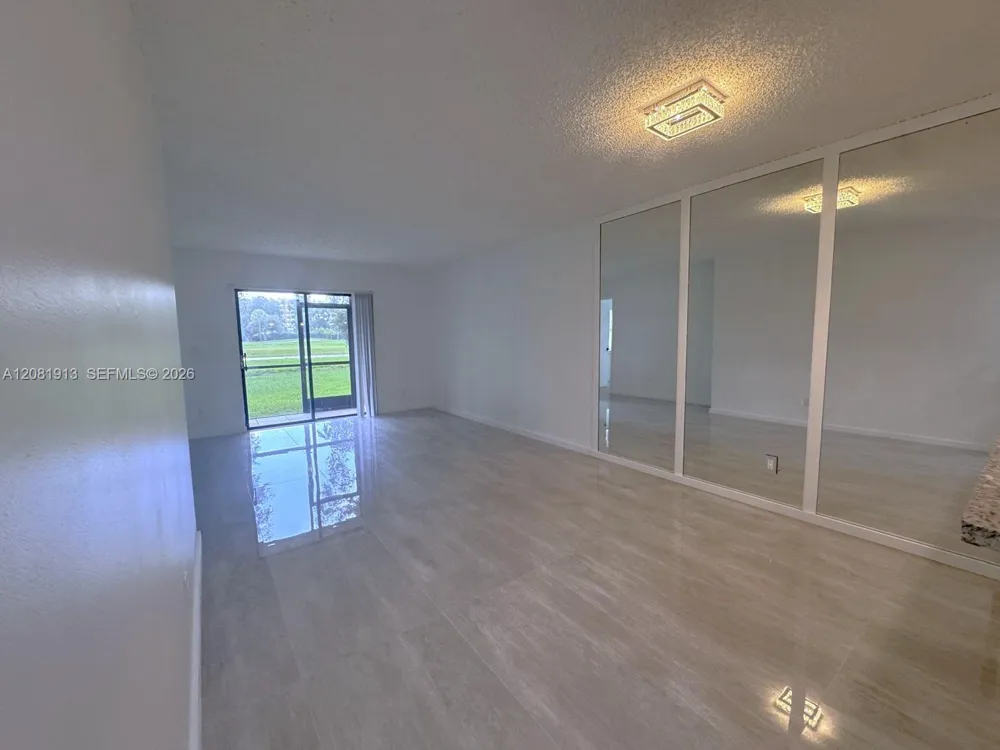 10325 NW 11th St #101 Pembroke Pines, FL 33026