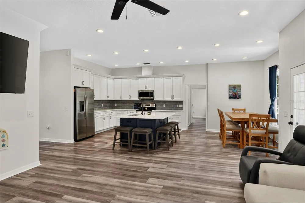 7365 MILLBROOK OAKS DRIVE Lakeland, FL 33813