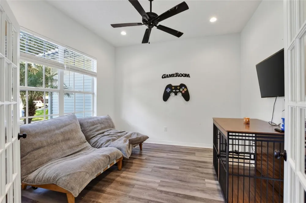 7365 MILLBROOK OAKS DRIVE Lakeland, FL 33813