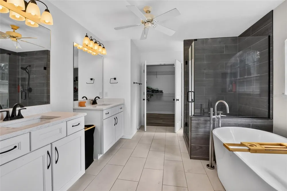 7365 MILLBROOK OAKS DRIVE Lakeland, FL 33813