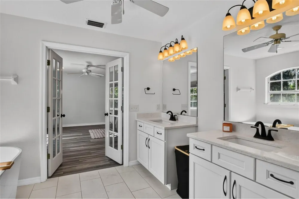 7365 MILLBROOK OAKS DRIVE Lakeland, FL 33813