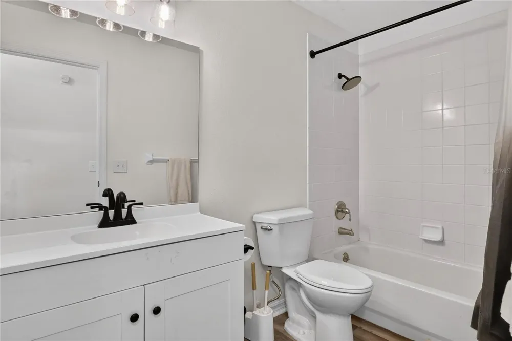 7365 MILLBROOK OAKS DRIVE Lakeland, FL 33813