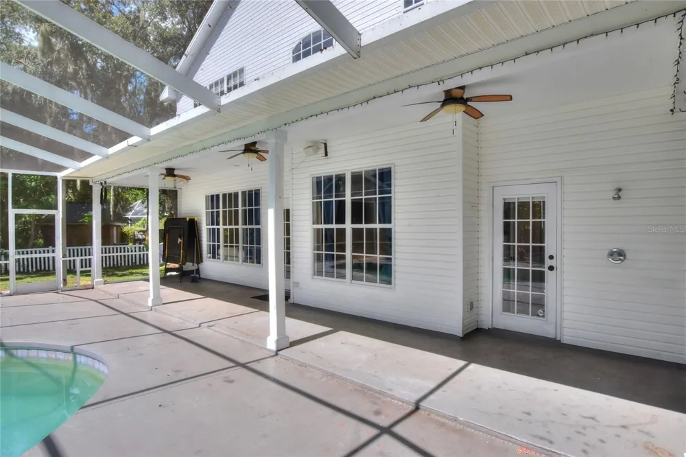7365 MILLBROOK OAKS DRIVE Lakeland, FL 33813