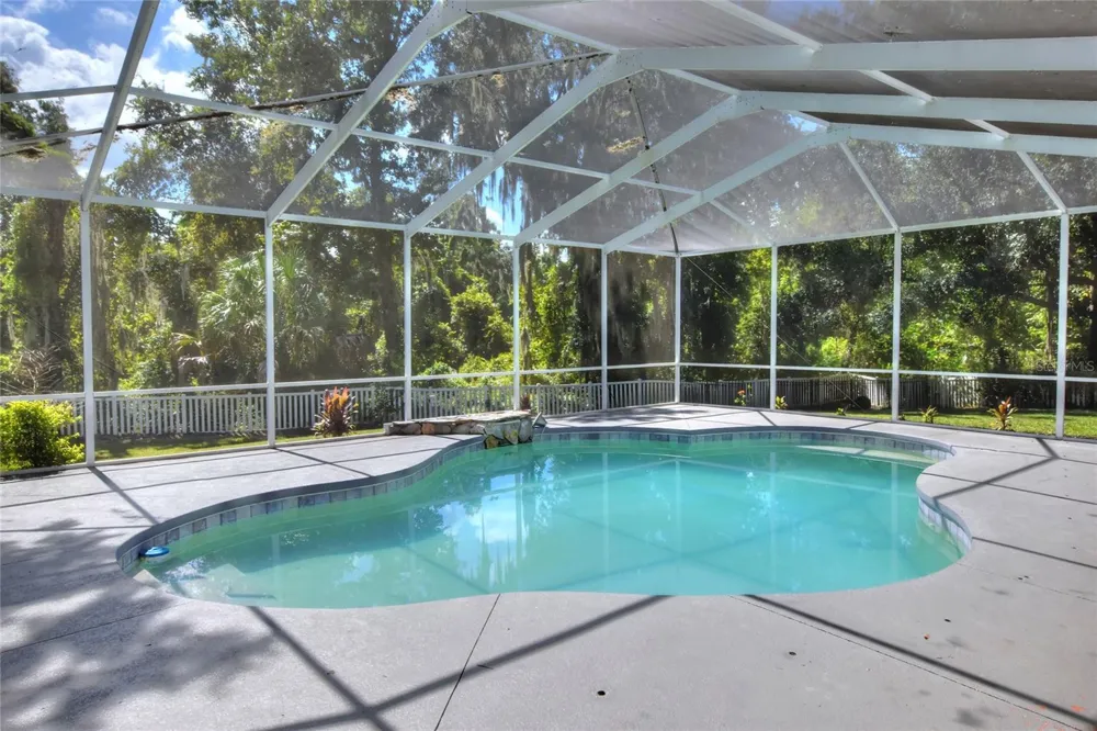7365 MILLBROOK OAKS DRIVE Lakeland, FL 33813