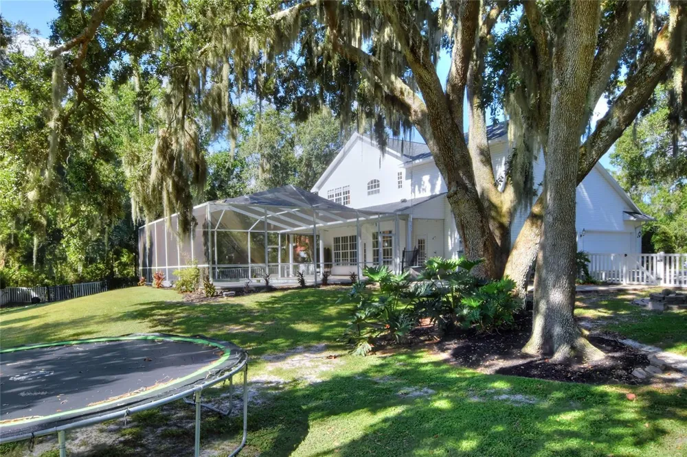 7365 MILLBROOK OAKS DRIVE Lakeland, FL 33813
