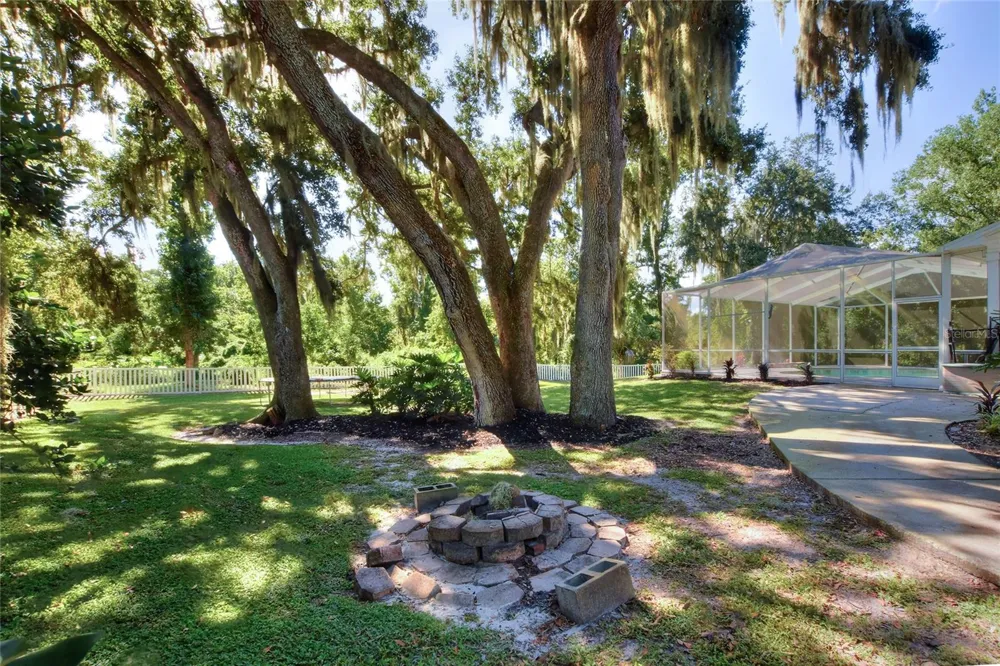 7365 MILLBROOK OAKS DRIVE Lakeland, FL 33813