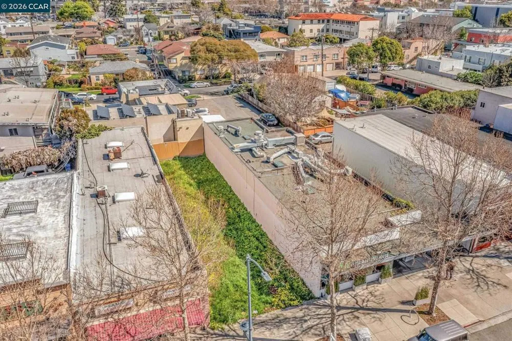 10046 San Pablo Ave El Cerrito, CA 94530