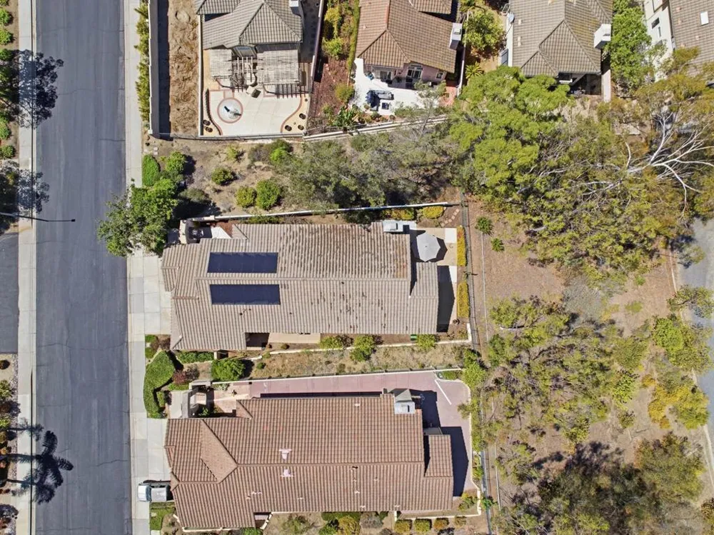 804 Calle Montera Escondido, CA 92025
